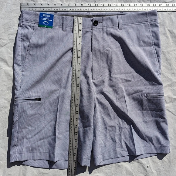 NWT Haggar Size 38 Cool  Right Utility Short Blue & White Stripe - Picture 3 of 7